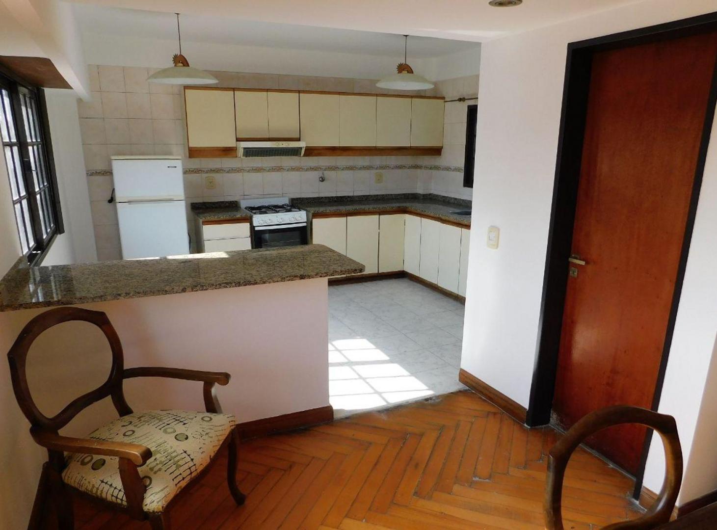Foto de VENTA PH 3 AMB DUPLEX BALCON TERRAZA V. PUEYRREDON, imagen 5