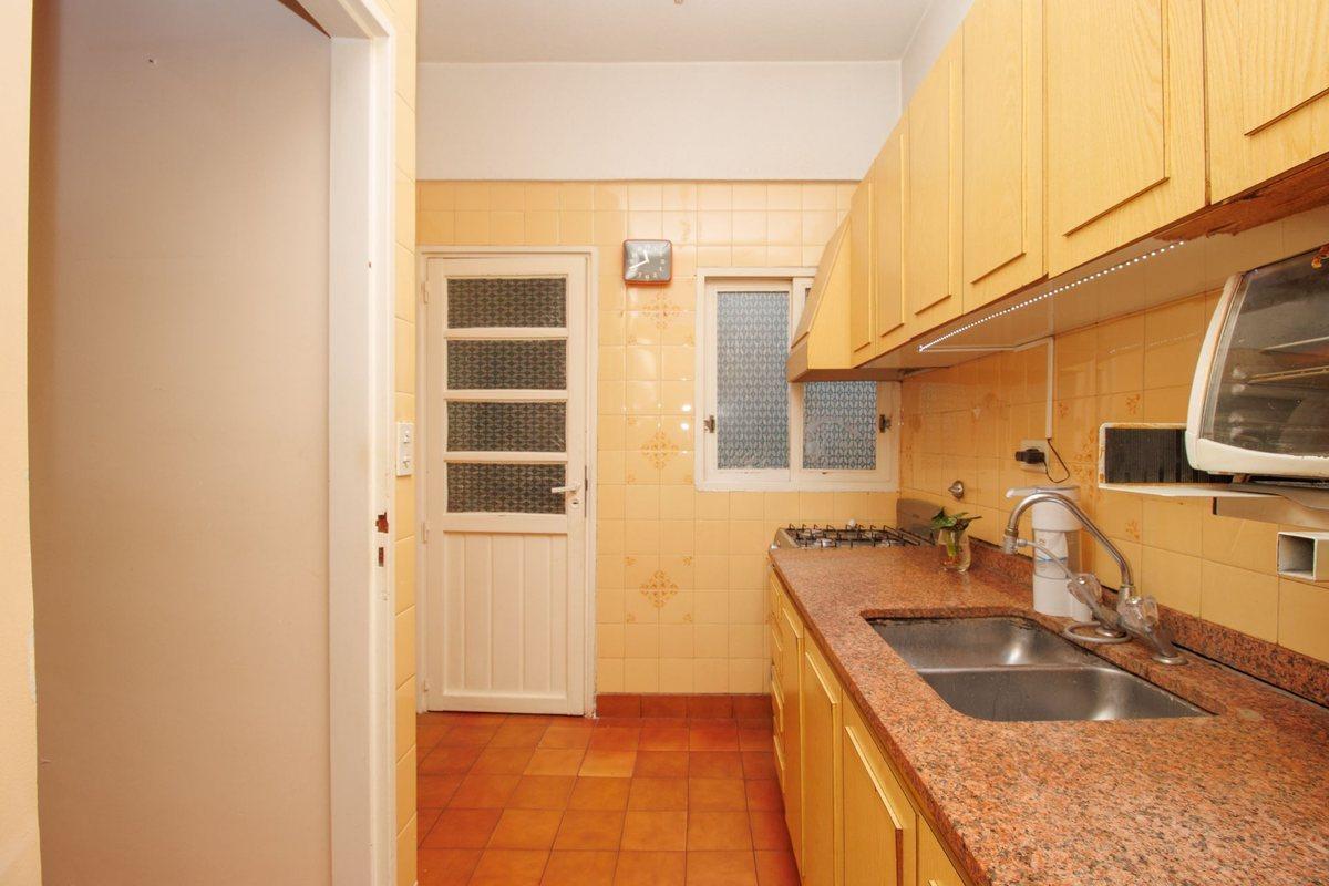 Foto de VENTA DEPTO. 3 AMB. LUMINOSO CON BALCÓN CABALLITO, imagen 2