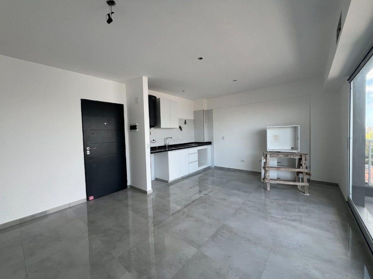 Foto de VENTA DEPTO 2 AMB CON BALCON - SAENZ PEÑA, imagen 3