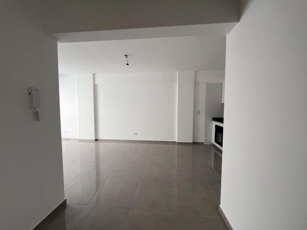 Foto de VENTA DPTO 3 AMB C/ BALCON A ESTRENAR - SAENZ PEÑA, imagen 2