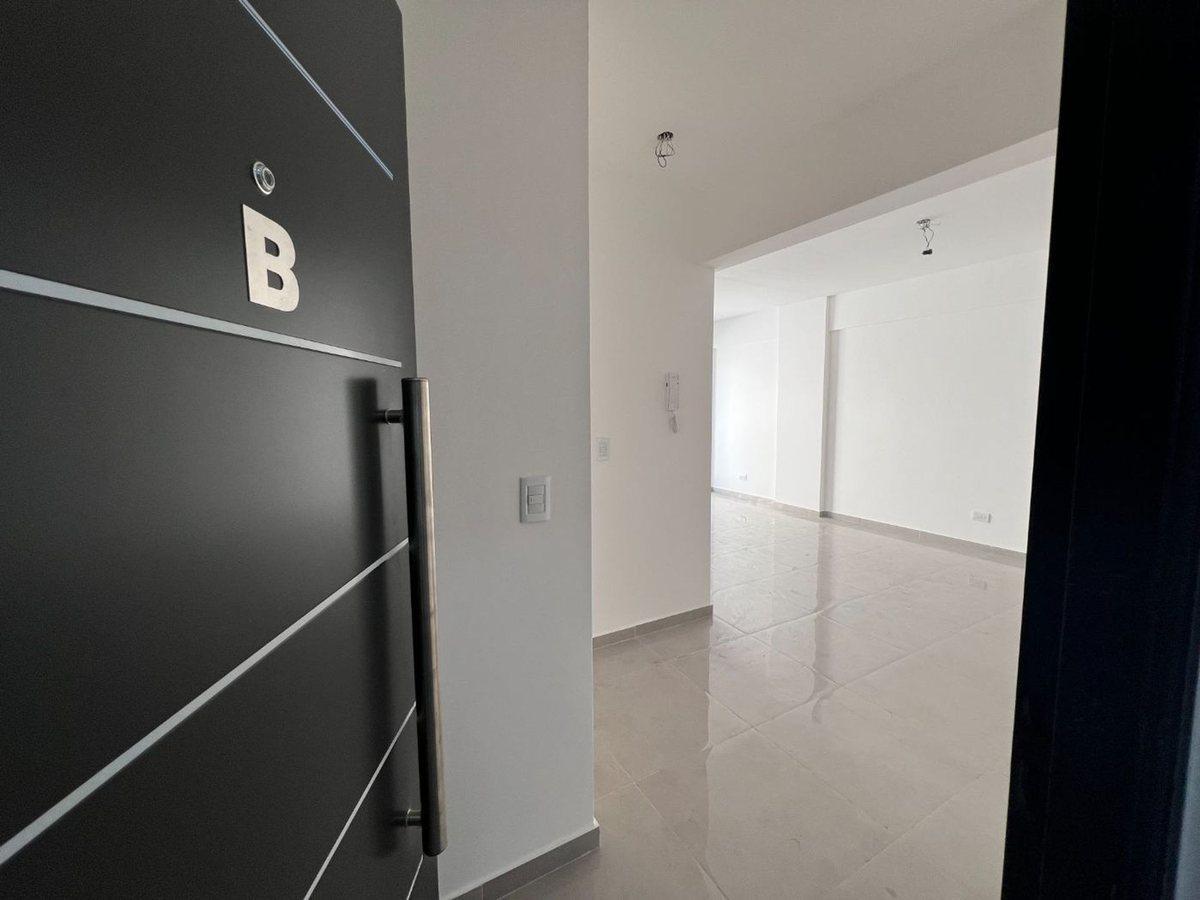 Foto de VENTA DPTO 3 AMB C/ BALCON A ESTRENAR - SAENZ PEÑA, imagen 1