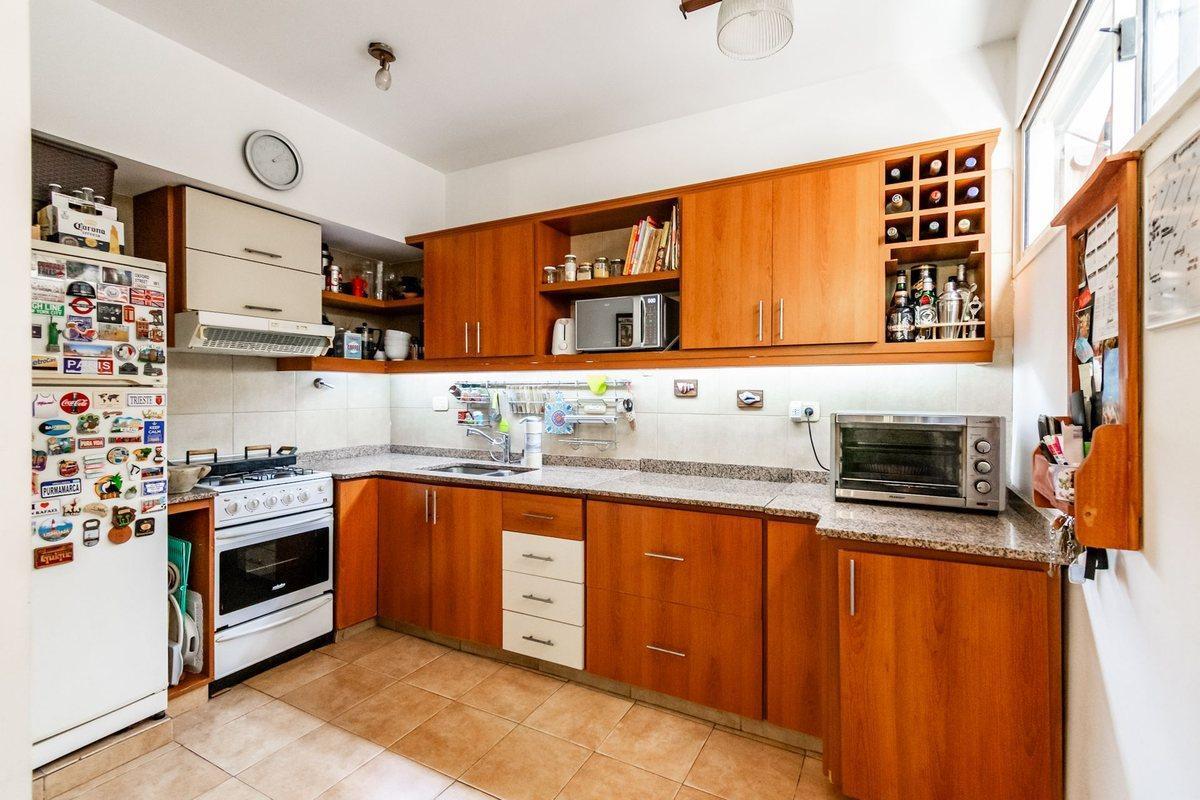 Foto de VENTA PH TIPO TRIPLEX 4 AMB PATIO SAN CRISTOBAL, imagen 3