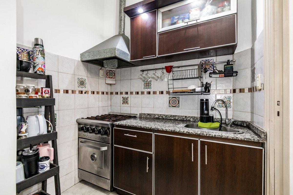Foto de VENTA PH 3 AMB 58m2 S/EXP PLANTA BAJA - BARRACAS, imagen 5