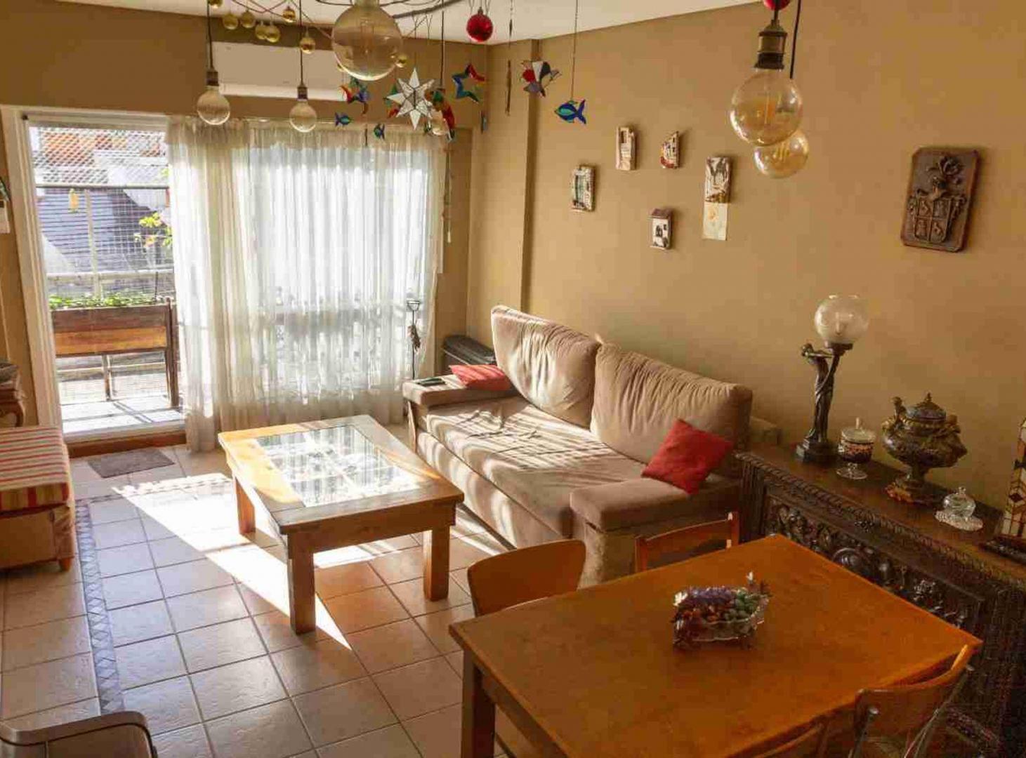 Foto de VENTA - DEPTO 3 AMB C/BAULERA - VILLA DEL PARQUE, imagen 3