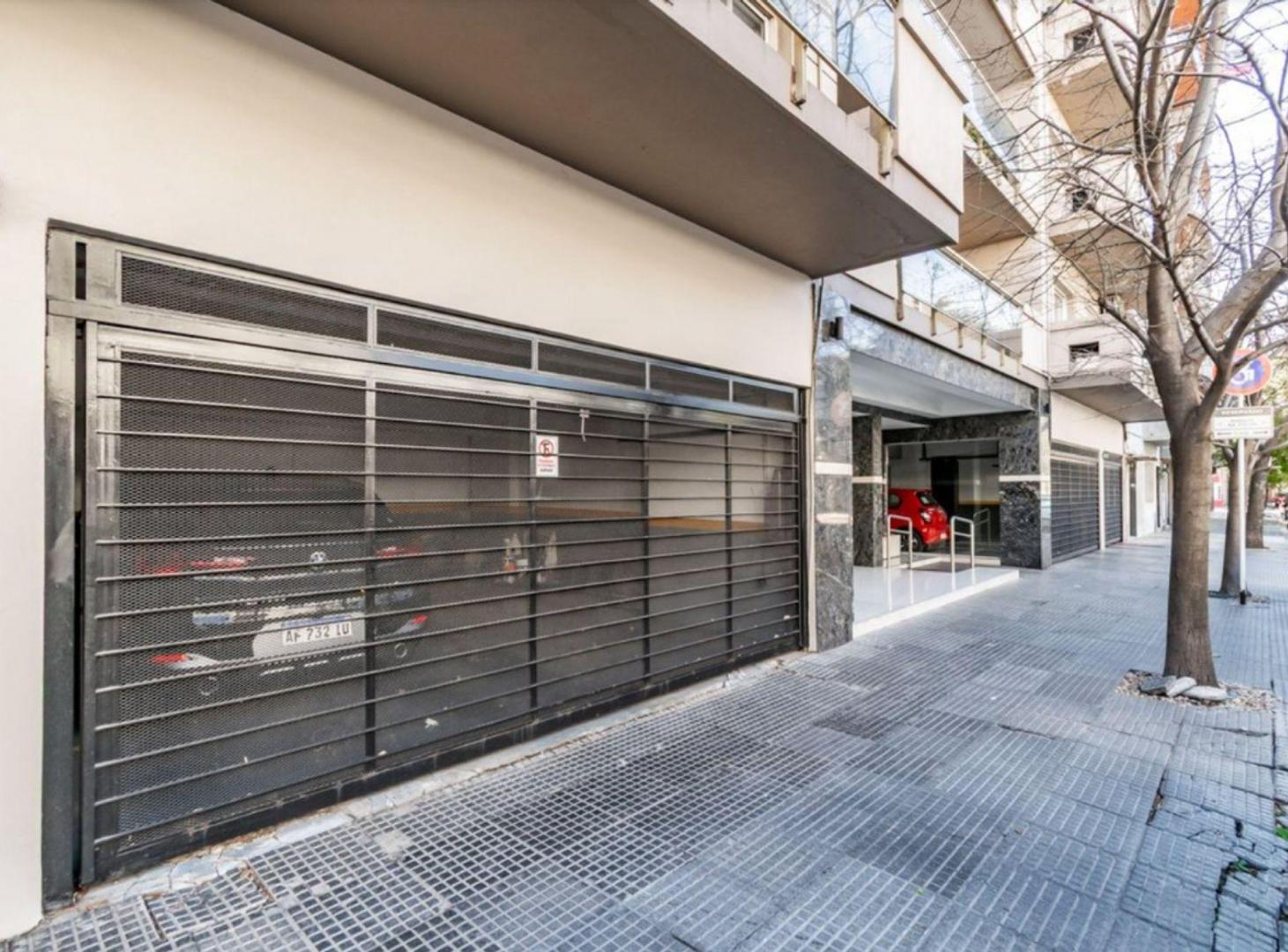Foto de VENTA DE COCHERA DOBLE CUBIERTA VILLA DEL PARQUE, imagen 1
