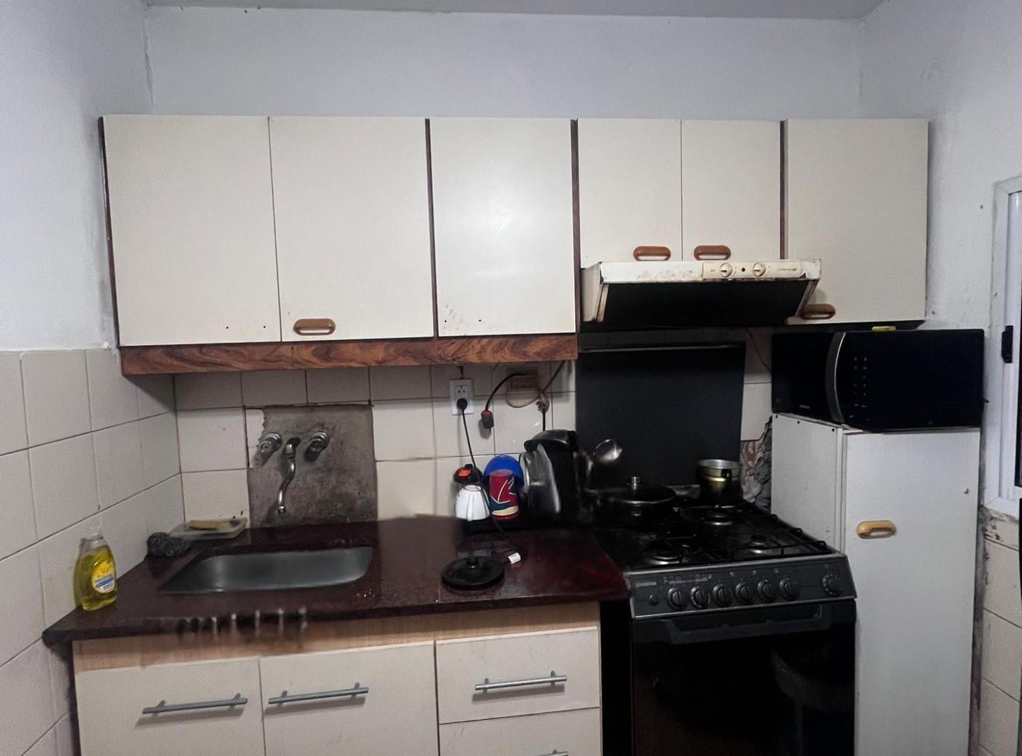 Foto de VENTA PH 3 AMBIENTES. SIN EXPENSAS. CASEROS., imagen 5