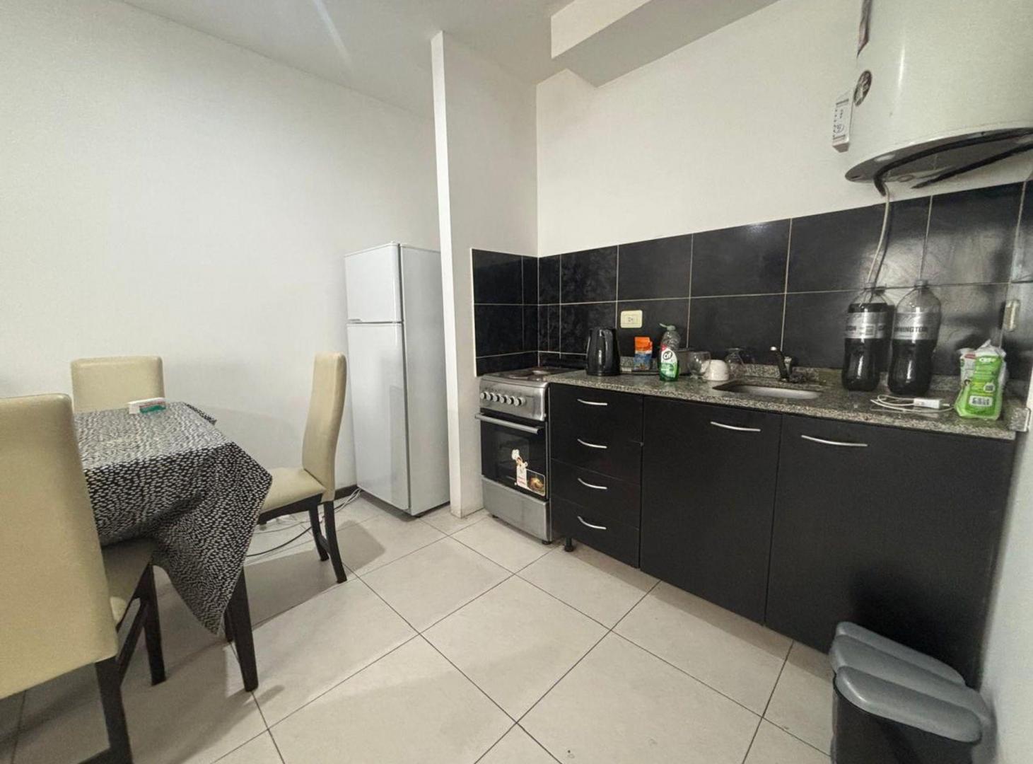 Foto de VENTA DEPTO 2 AMB AMPLIO - LINIERS-, imagen 3