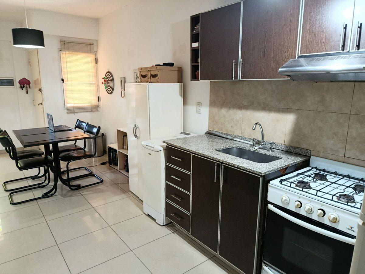 Foto de Venta ph 2 amb PB patio en Villa Devoto s/expensas, imagen 4