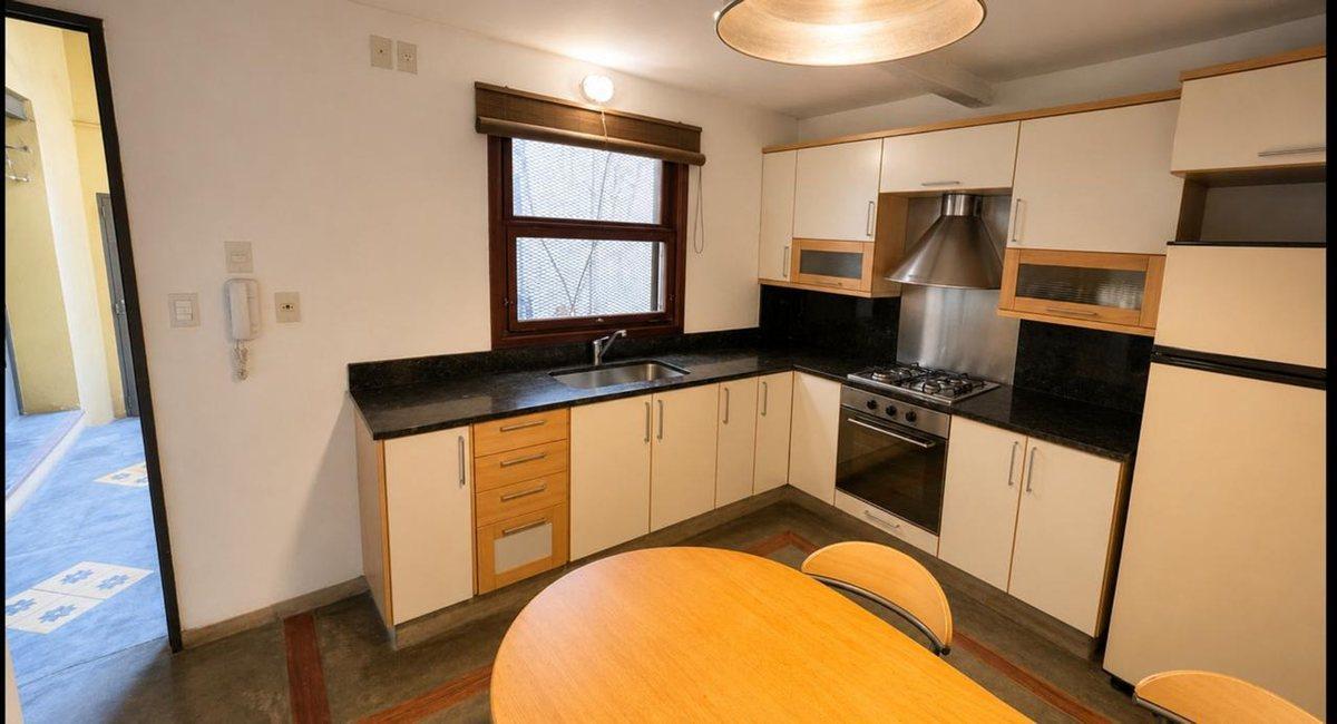 Foto de VENTA CASA VILLA DEVOTO 3 AMB C/COCHERA Y TERRAZA, imagen 4