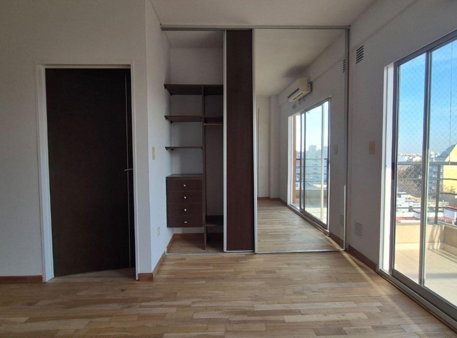 Foto de Venta monoambiente con cochera Villa del Parque, imagen 5