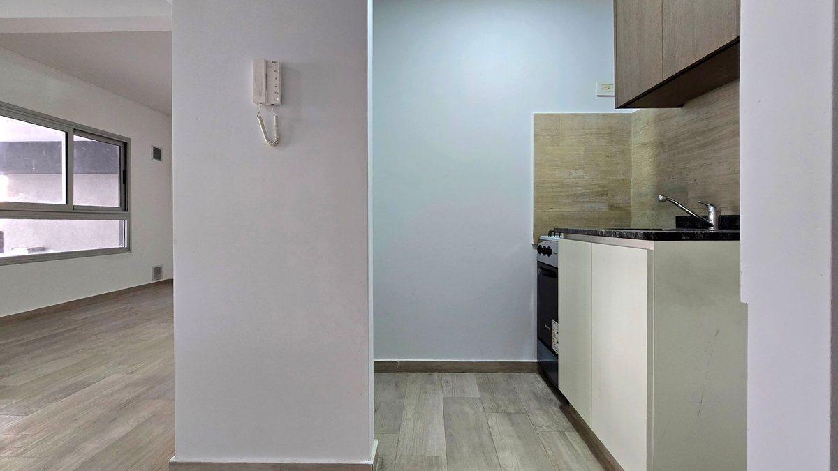 Foto de DEPTO EN VENTA MONOAMB DEVOTO A ESTRENAR C COCHERA, imagen 1