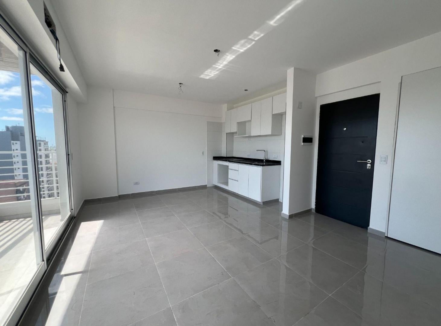 Foto de VENTA DEPTO 2 AMB CON BALCON - SAENZ PEÑA, imagen 5