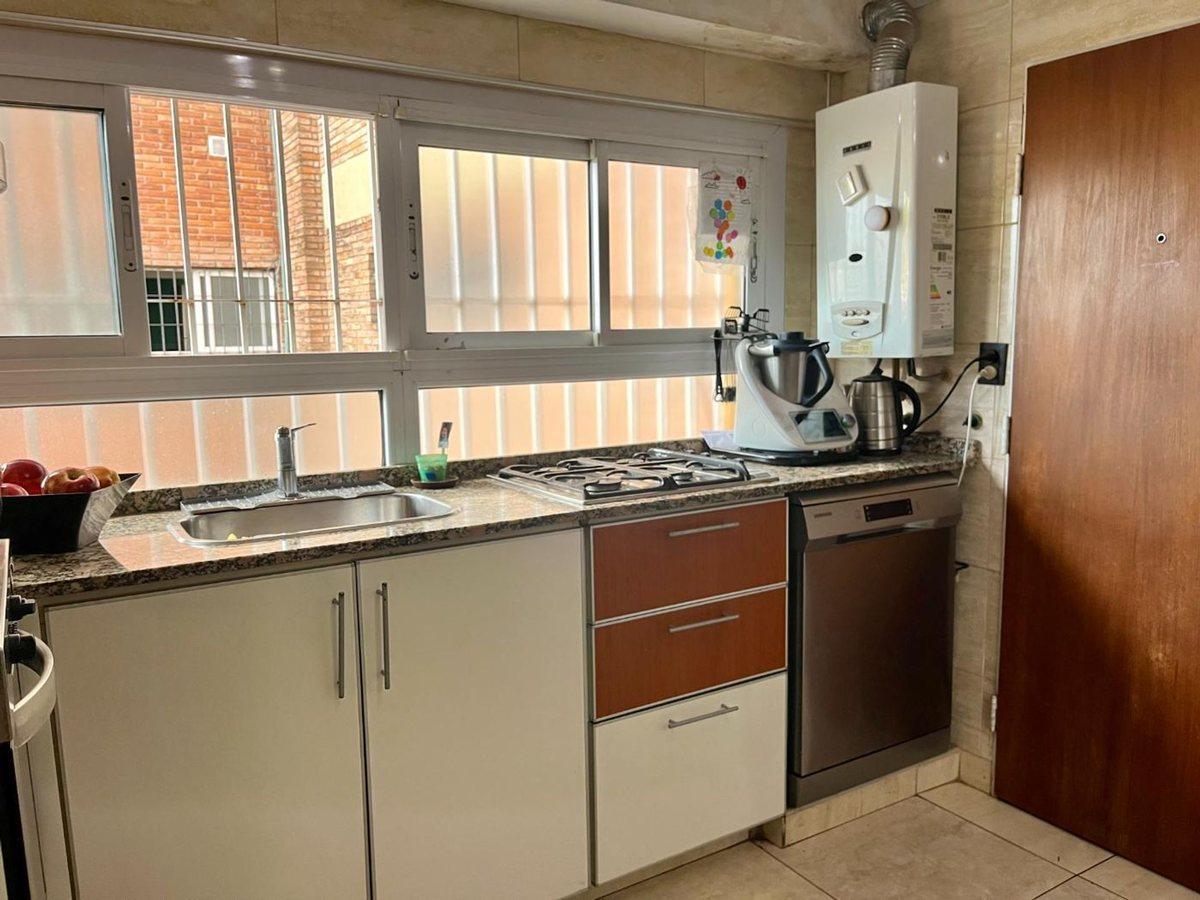 Foto de Venta Semipiso 4 Amb /Coch/Bauleras a Nuevo!, imagen 2