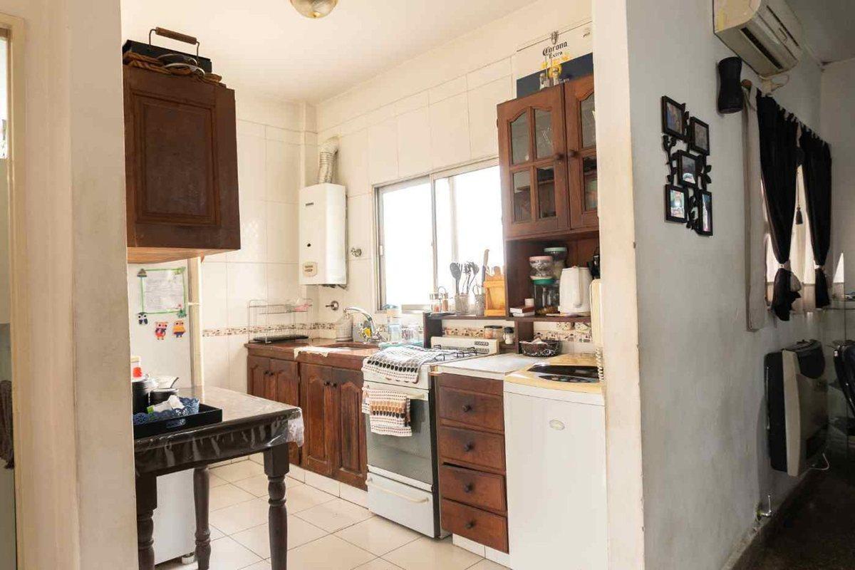 Foto de VENTA DEPTO. 3 AMB. C/BALCON, imagen 1
