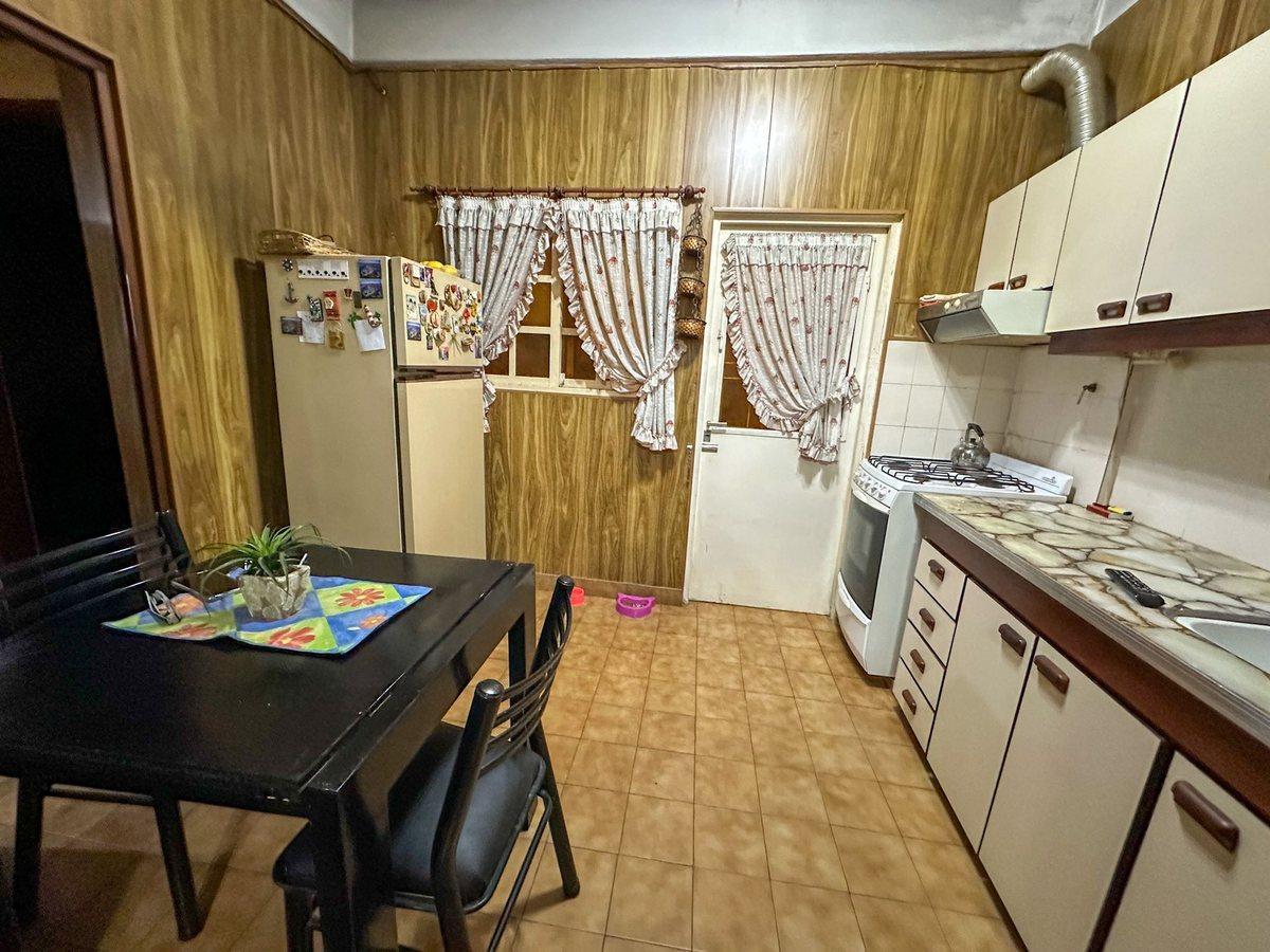 Foto de PH en venta Caseros, imagen 1