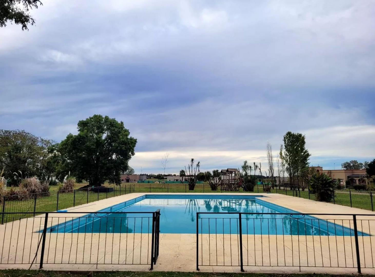 Foto de Venta Lote 199 El Espinillo Golf Club Lujan, imagen 3