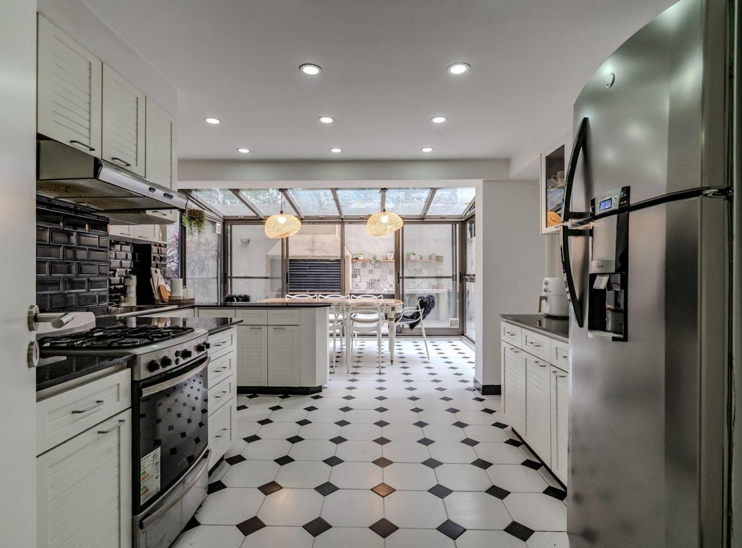 Foto de Venta PH 5 amb con Jardin y parrilla V. Devoto, imagen 3