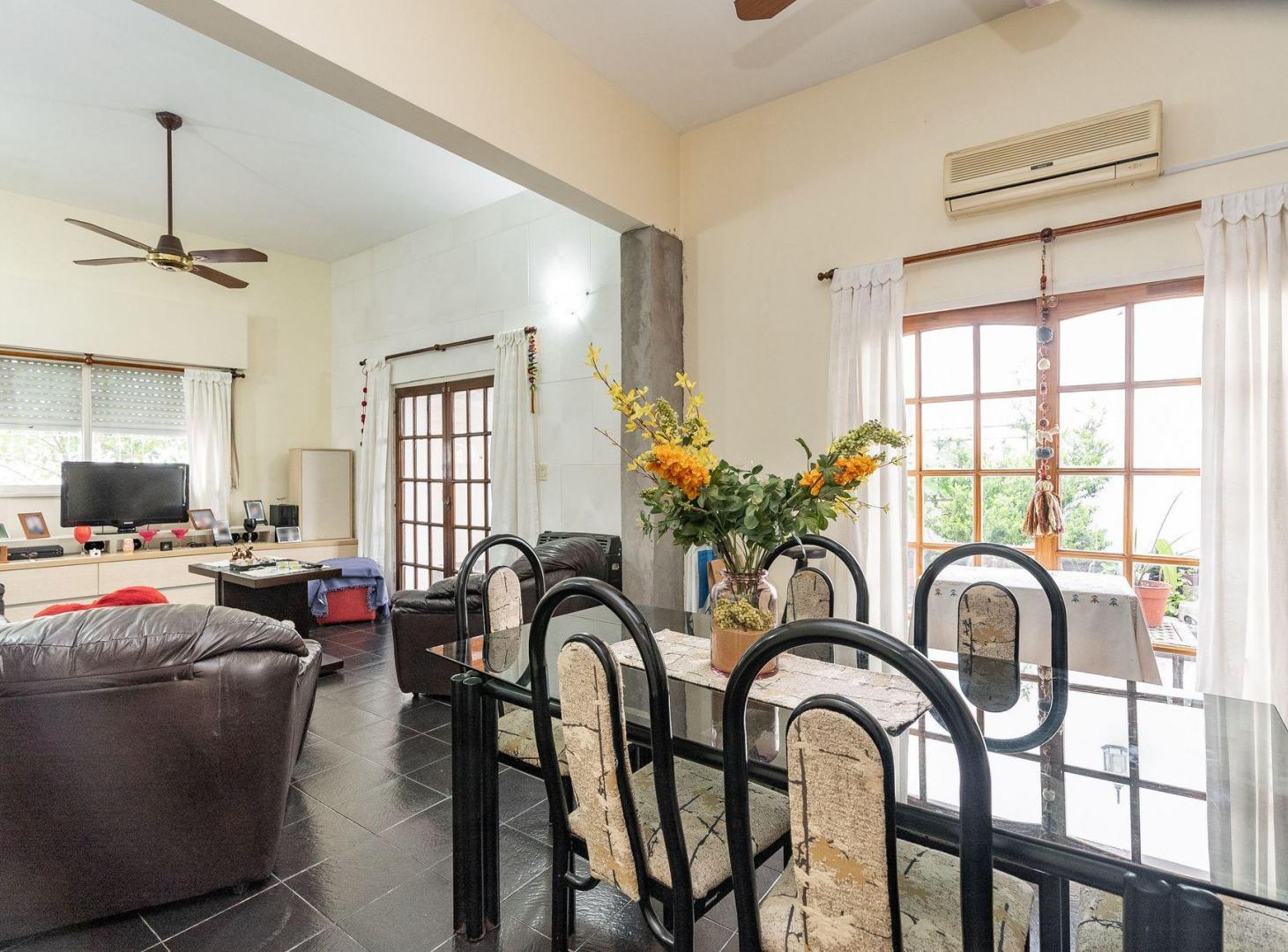 Foto de VTA CASA 4 AMB CON PATIO Y TERRAZA- CABALLITO, imagen 1