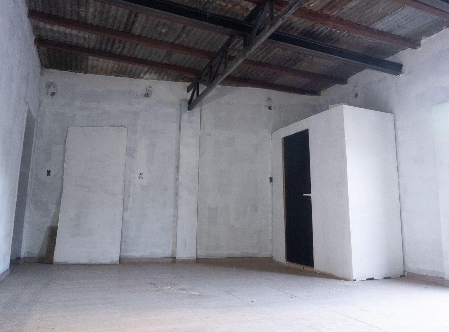 Foto de Alquiler Local Comercial Ruta 8, imagen 3