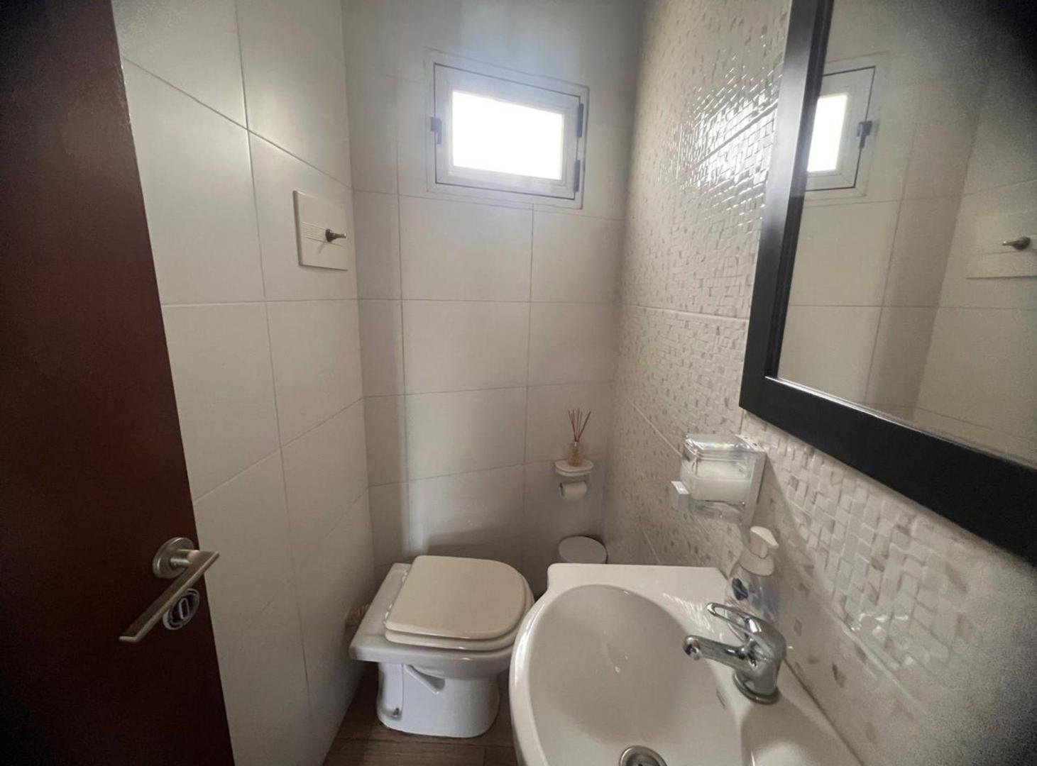 Foto de VENTA PH TIPO DUPLEX EN HAEDO, imagen 2
