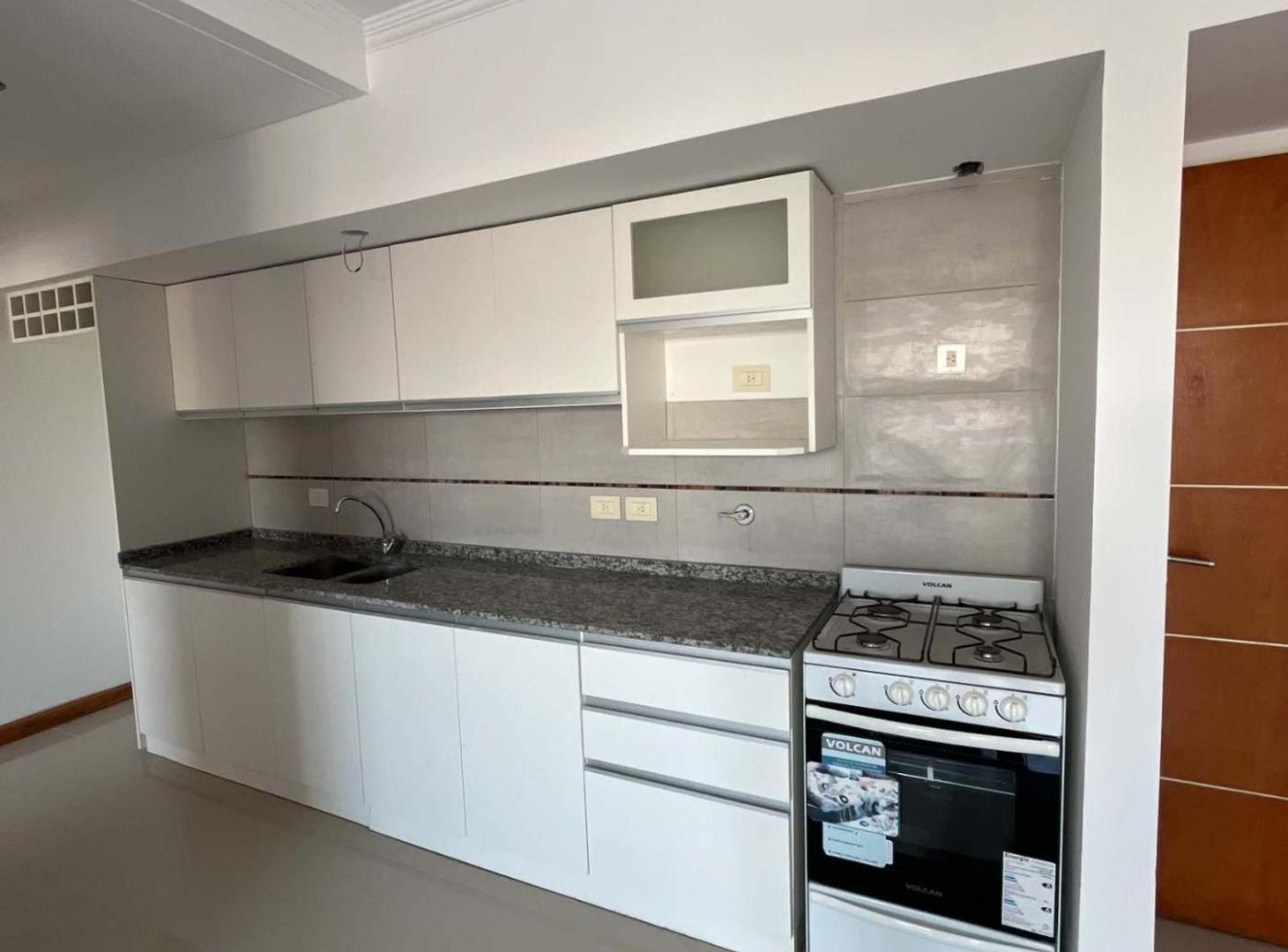 Foto de VENTA 3 AMB. A ENTRENAR COCHERA TERRAZA MATADEROS, imagen 3