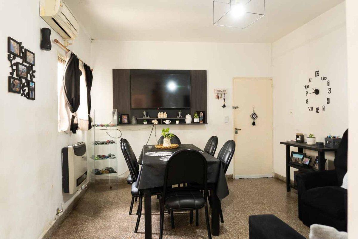 Foto de VENTA DEPTO. 3 AMB. C/BALCON, imagen 1
