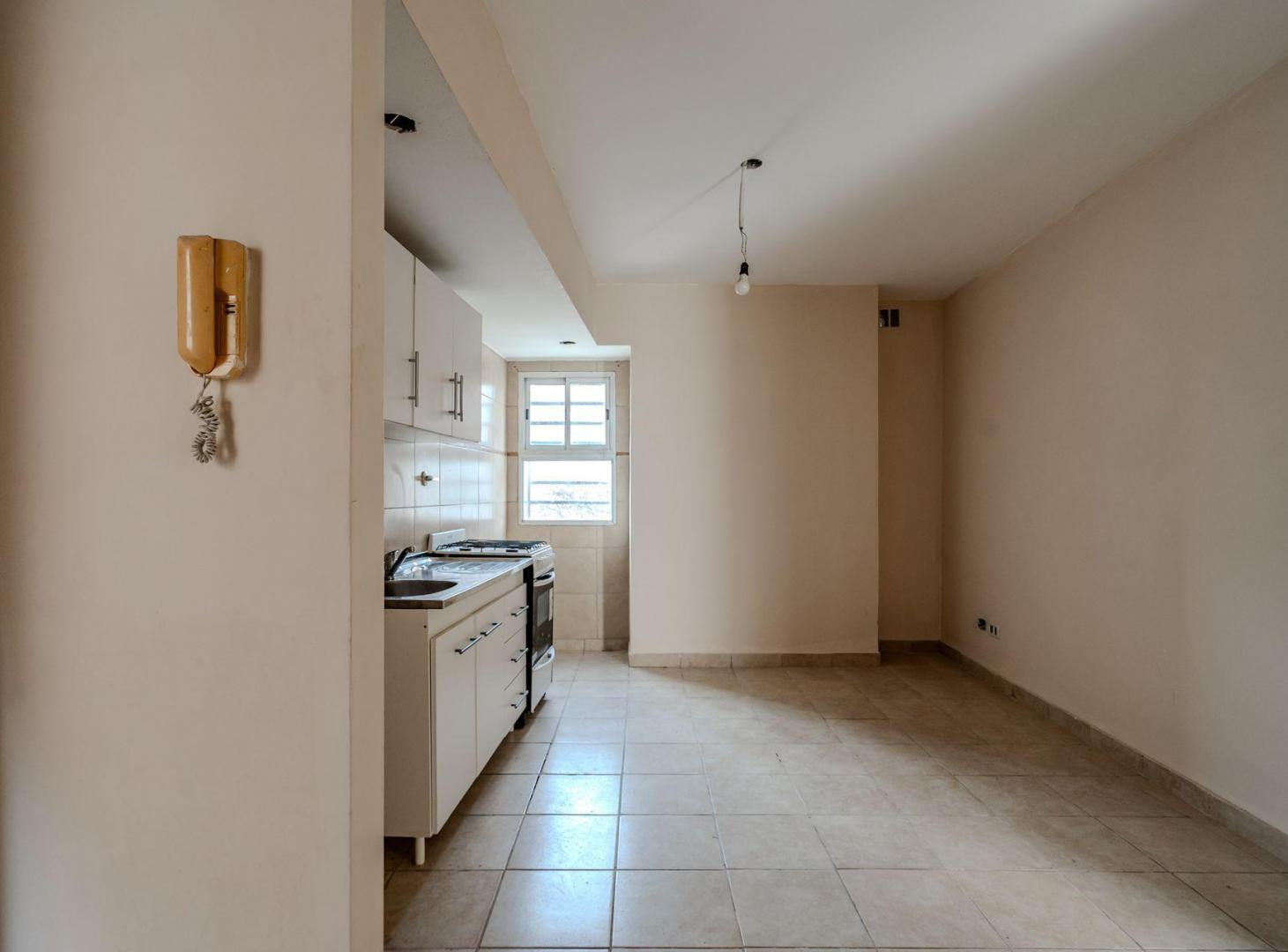Foto de VENTA PH 2AMB C/PATIO -APTO CRED- V.BALLESTER, imagen 1