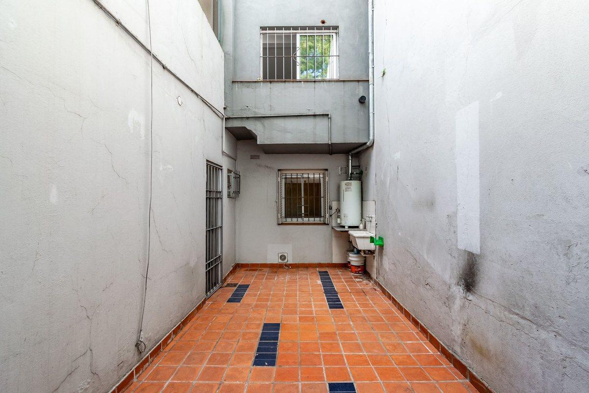 Foto de VENTA CASA 3 AMB C/GARAGE/TERRAZA VILLA PUEYRREDON, imagen 3