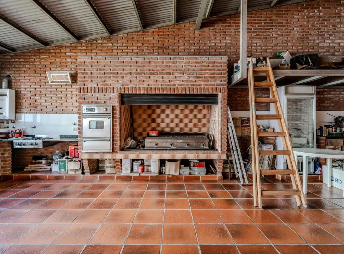 Foto de VENTA CASA 5 AMB VILLA DEVOTO- 2 COCHERAS, imagen 5