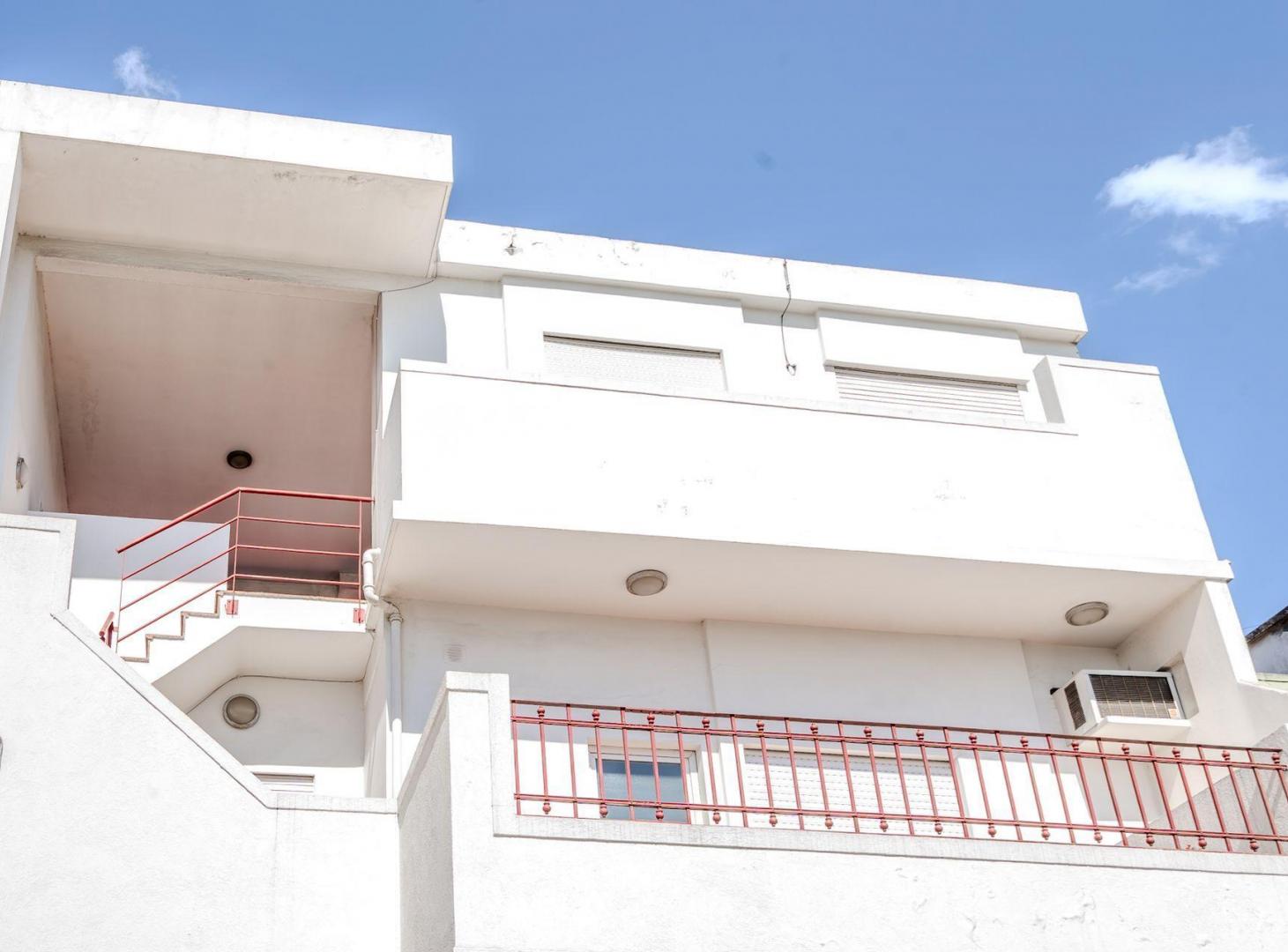 Foto de VENTA CASA 5 AMB VILLA DEVOTO- 2 COCHERAS, imagen 1