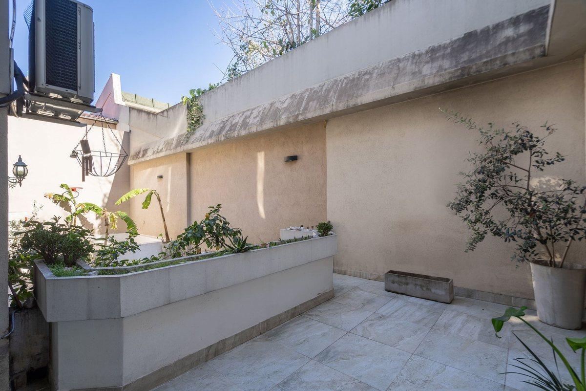 Foto de VTA CASA 5 AMB C/COCH/PATIO/TERRAZA-APTOCRE-V.DVTO, imagen 2