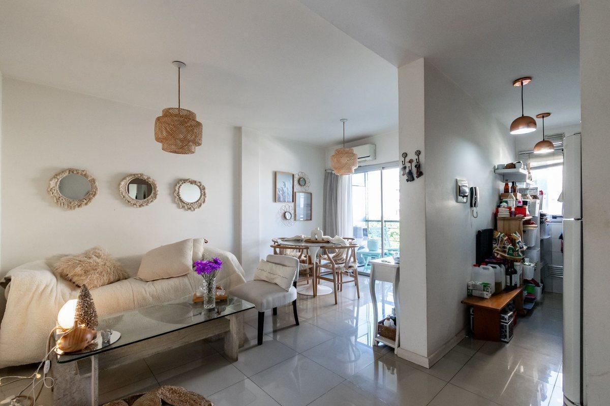 Foto de Venta 2 amb con cochera 5 piso Villa del Parque, imagen 4