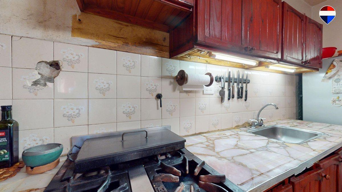 Foto de VENTA CASA 2 AMBIENTES CON LOCAL EN MORON, imagen 3