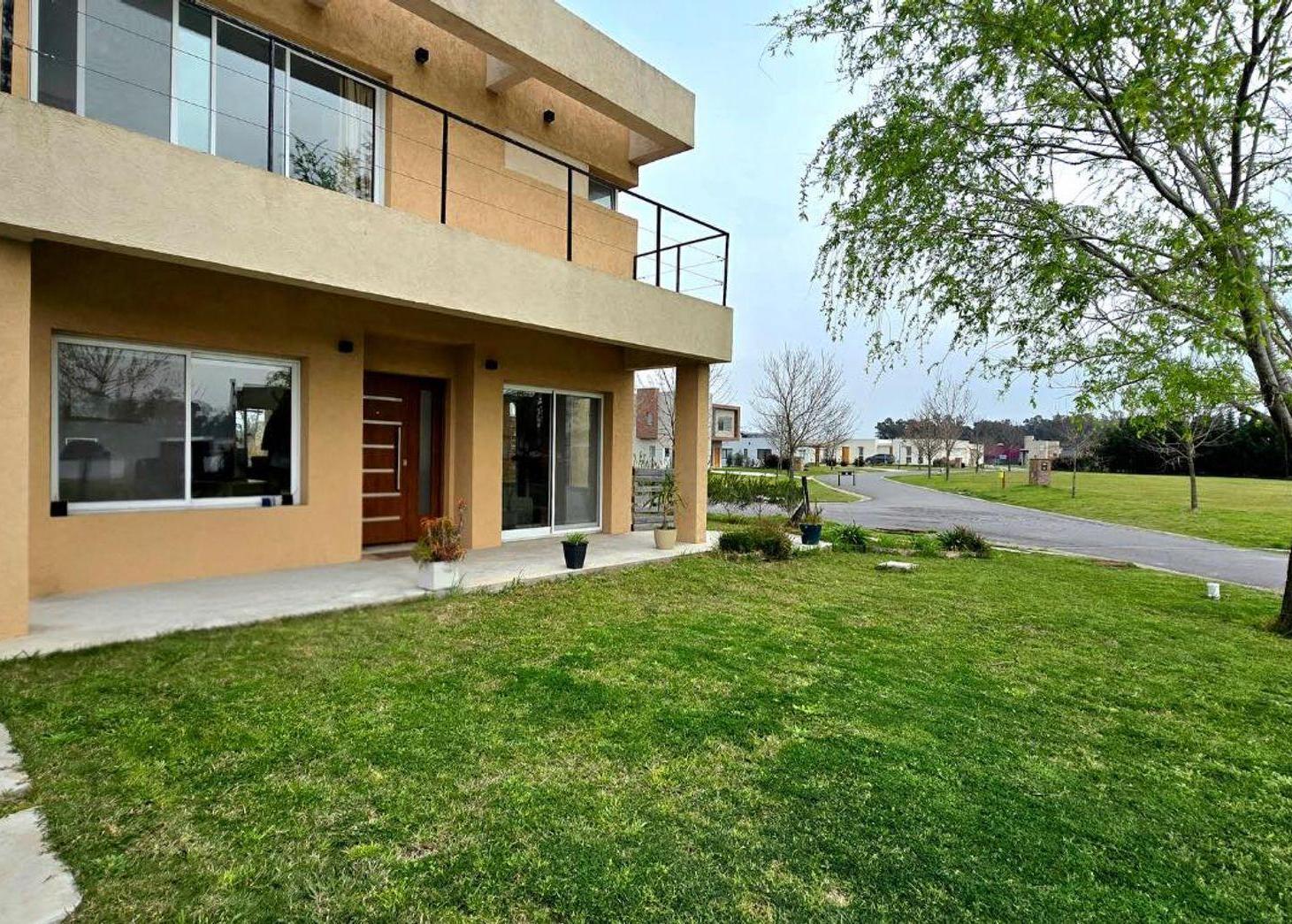 Foto de CASA VTA 4 AMB CERRADO SANTA ISABEL 2, imagen 5