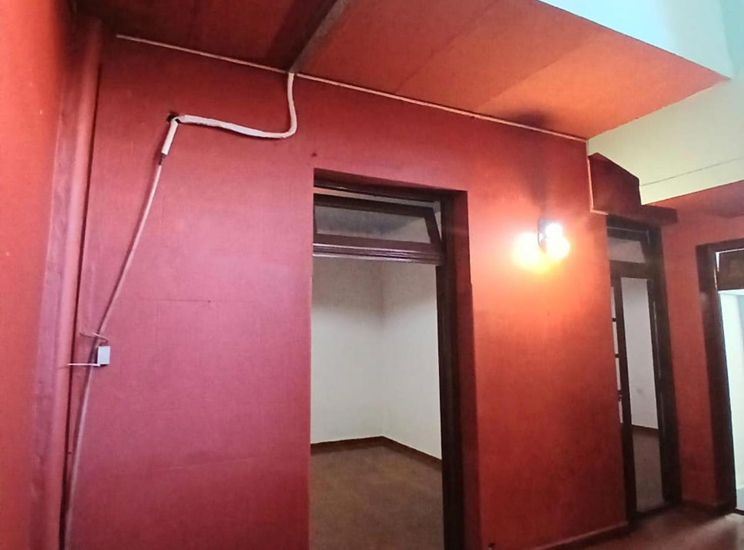 Foto de VENTA PH 3 AMBIENTES TERRAZA PROPIA. SIN EXPENSAS, imagen 3