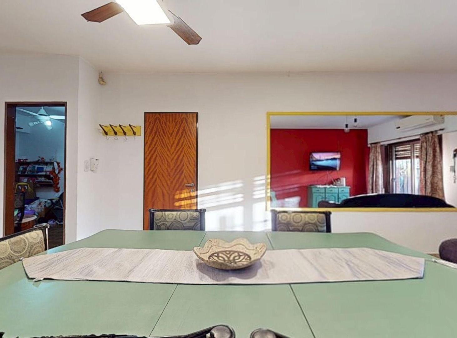 Foto de VENTA CASA 3 AMBIENTES EN BANFIELD CON COCHERA, imagen 5