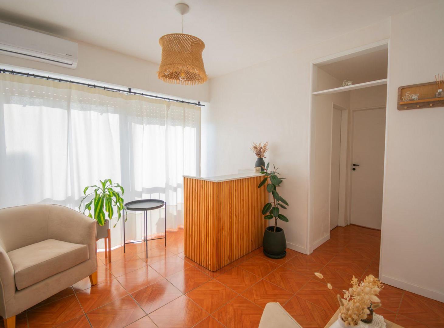 Foto de VENTA DEPTO 2AMB MODERNO Y MUY LUMINOSO CABALLITO, imagen 4