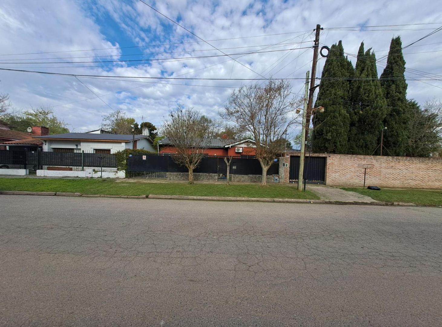 Foto de VTA CASA QUINTA "OPORTUNIDAD" FCO.ALVAREZ, MORENO, imagen 1