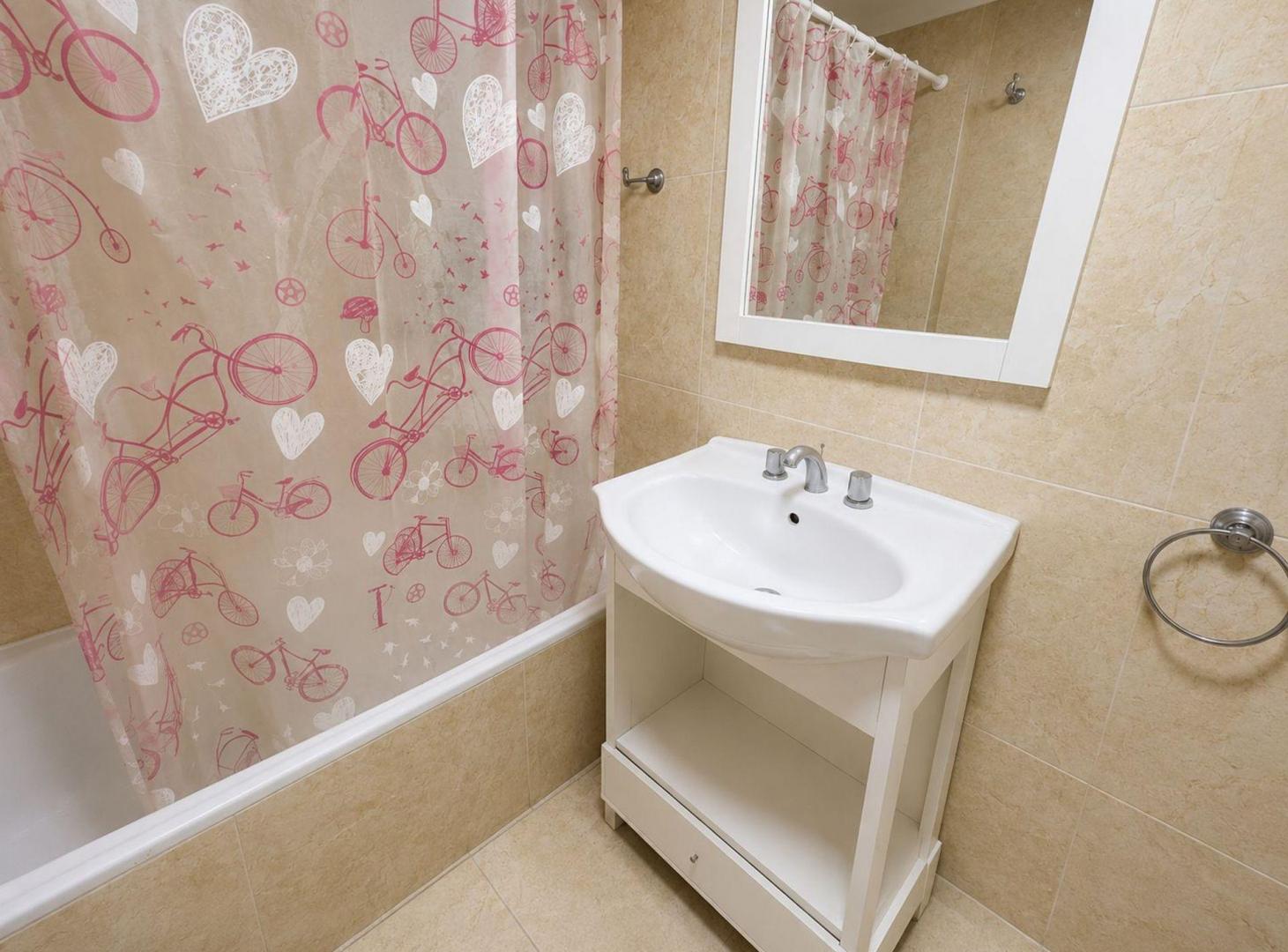 Foto de VENTA DEPT 2 AMB PB CON PATIO VILLA DEL PARQUE, imagen 5