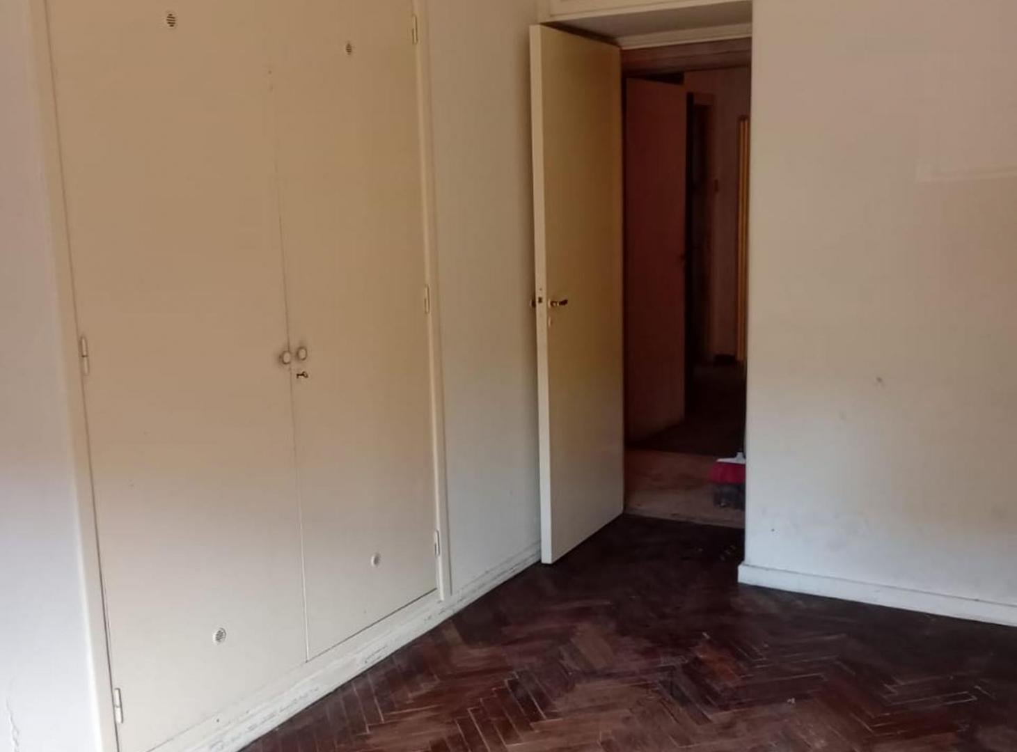 Foto de VENTA PH 4 AMB PB AL FRENTE EN DEVOTO, imagen 3