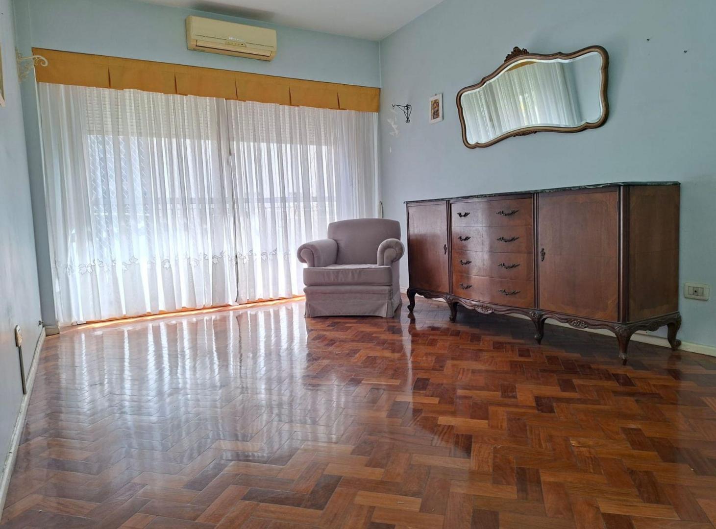 Foto de VENTA DEPTO 3 AMBIENTES C/BAULERA VILLA DEL PARQUE, imagen 4