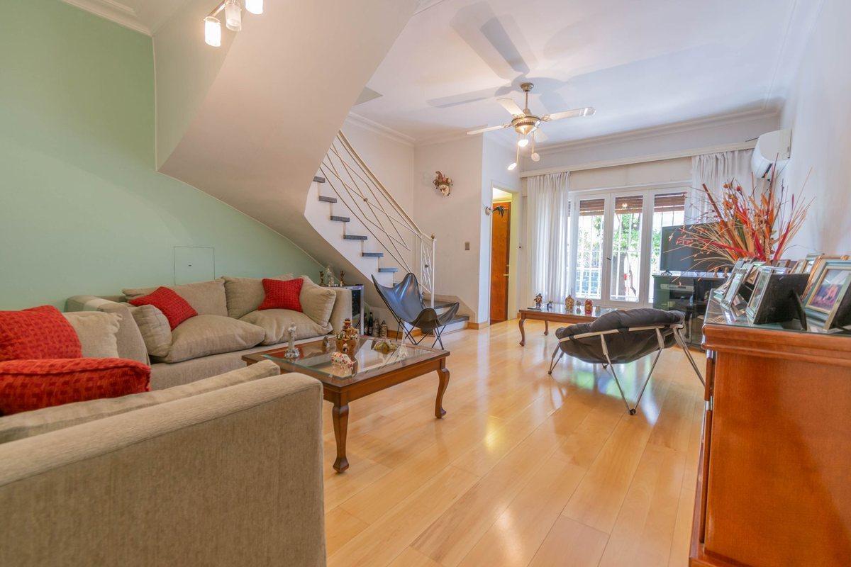 Foto de Venta casa V. Santa Rita-5 amb Quincho Cochera, imagen 1