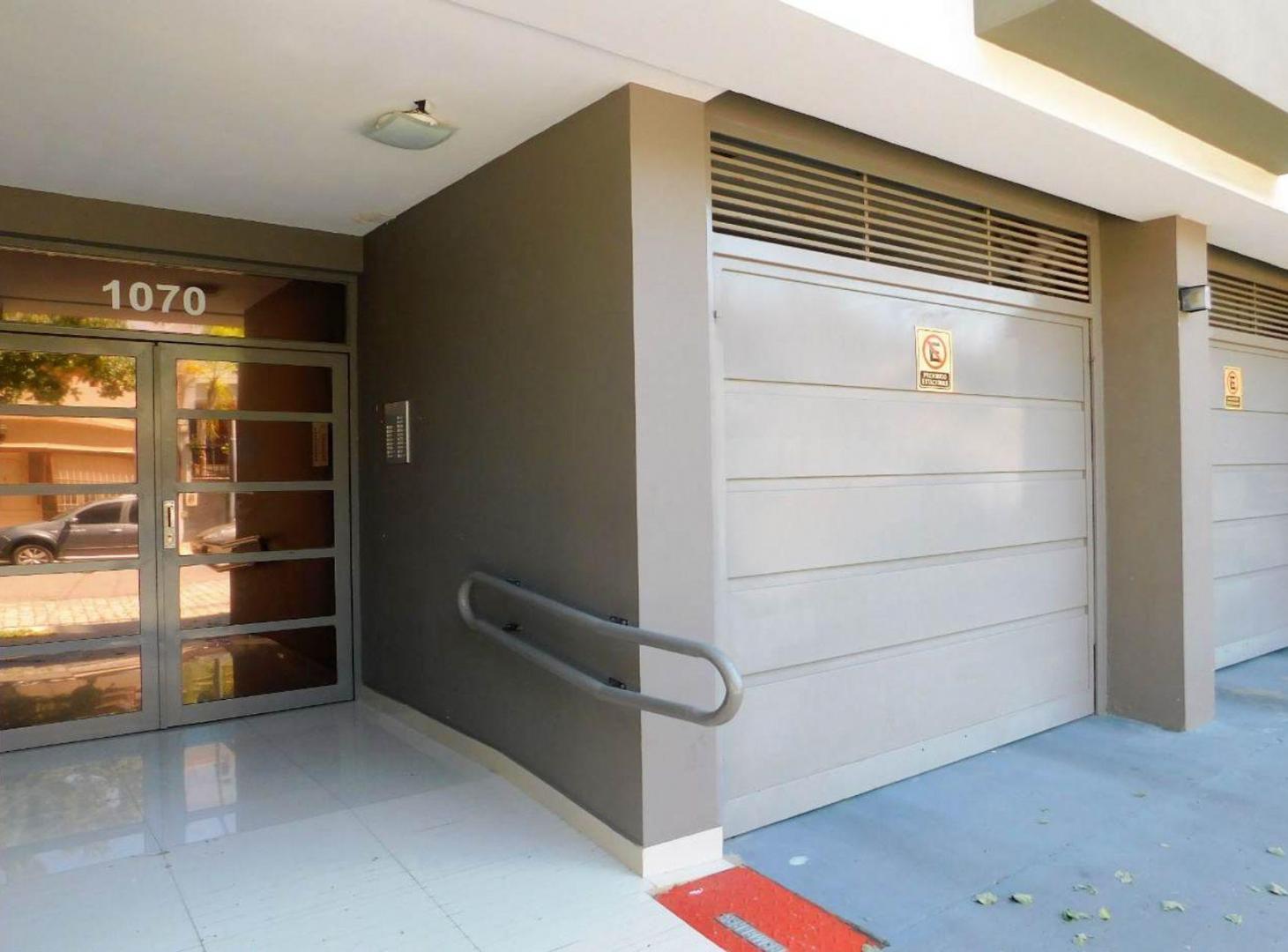 Foto de ALQUILER MONOAMBIENTE IMPECABLE EN EXCELENTE ZONA, imagen 1