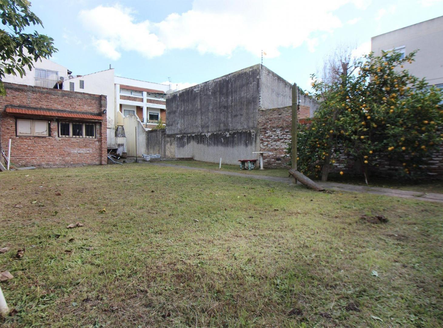 Foto de VENTA PH 3 AMB EN RAMOS MEJIA CON JARDIN, imagen 2