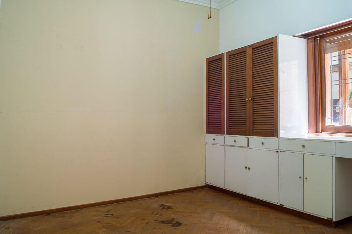 Foto de VENTA PH 3 AMB P.B AL FRENTE COCHERA VILLA LURO, imagen 2