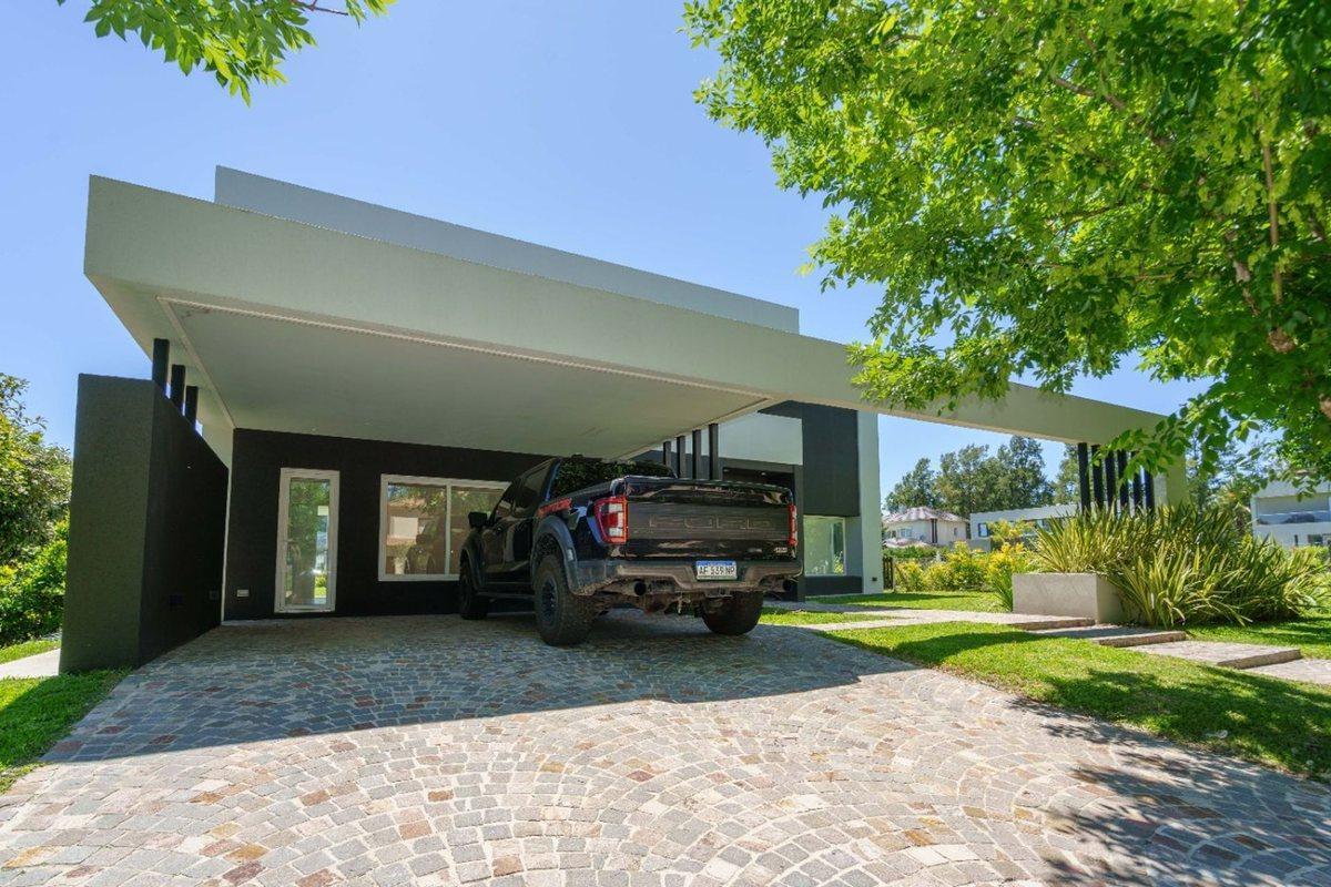 Foto de VENTA CASA 5 AMB EN SOFITEL CARDALES COUNTRY CLUB, imagen 1