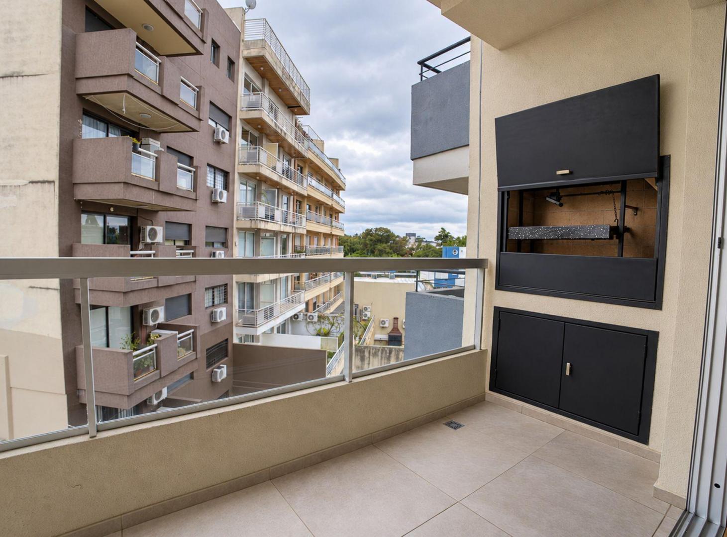 Foto de VENTA DEPTO SEMIPISO 2 AMBIENTES VILLA DEVOTO, imagen 4