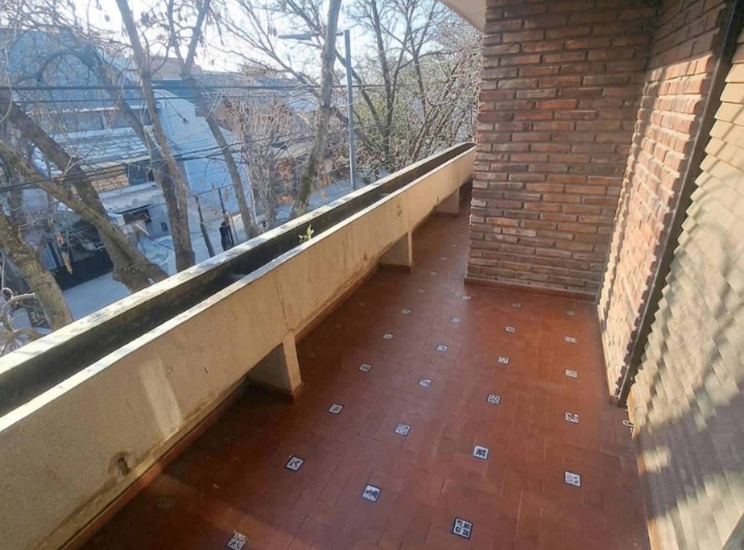 Foto de Alquiler Casa 4amb Apto Comercial/Prof. V Devoto, imagen 5