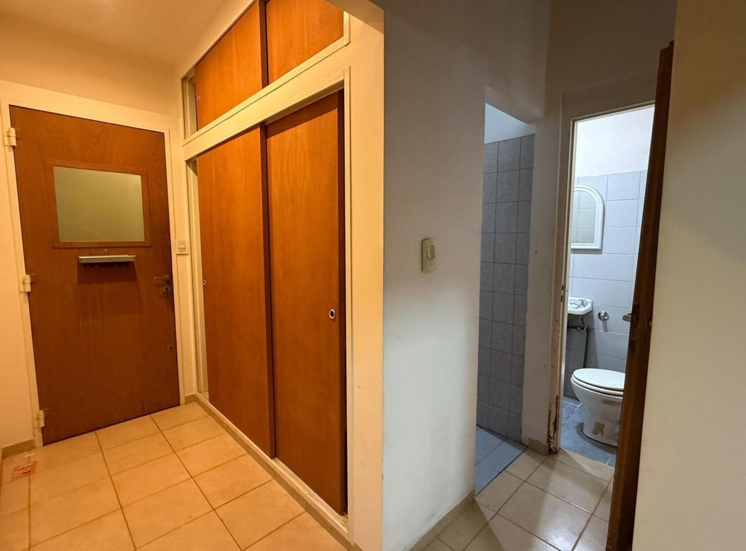 Foto de ALQUILER COMERCIAL OFICINA- CABALLITO, imagen 2