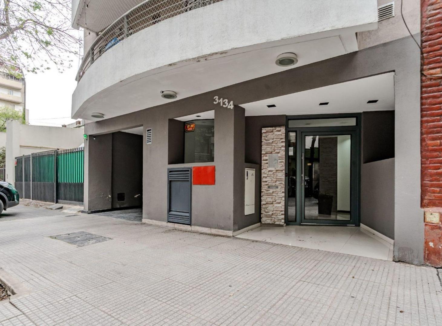 Foto de MONOAMBIENTE DIVIDIDO 8° PISO BALCON Y 3 COCHERAS, imagen 1